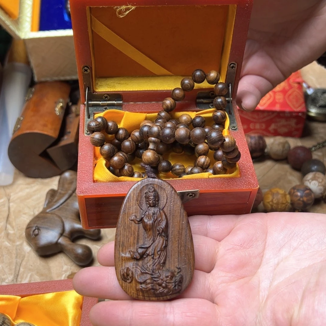 滴血莲花菩提吊坠