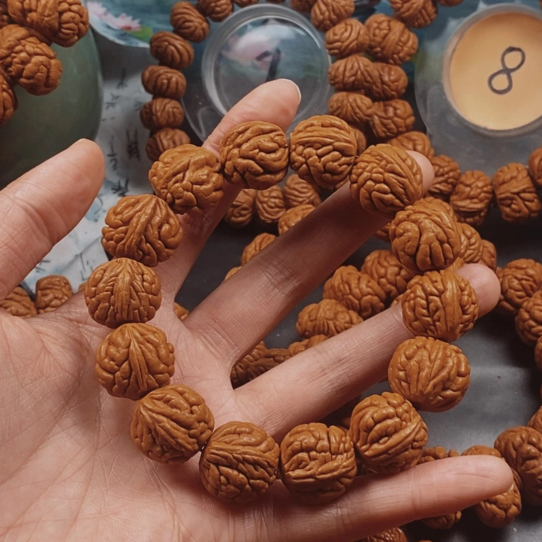 青***水文玩核桃吊坠桃核