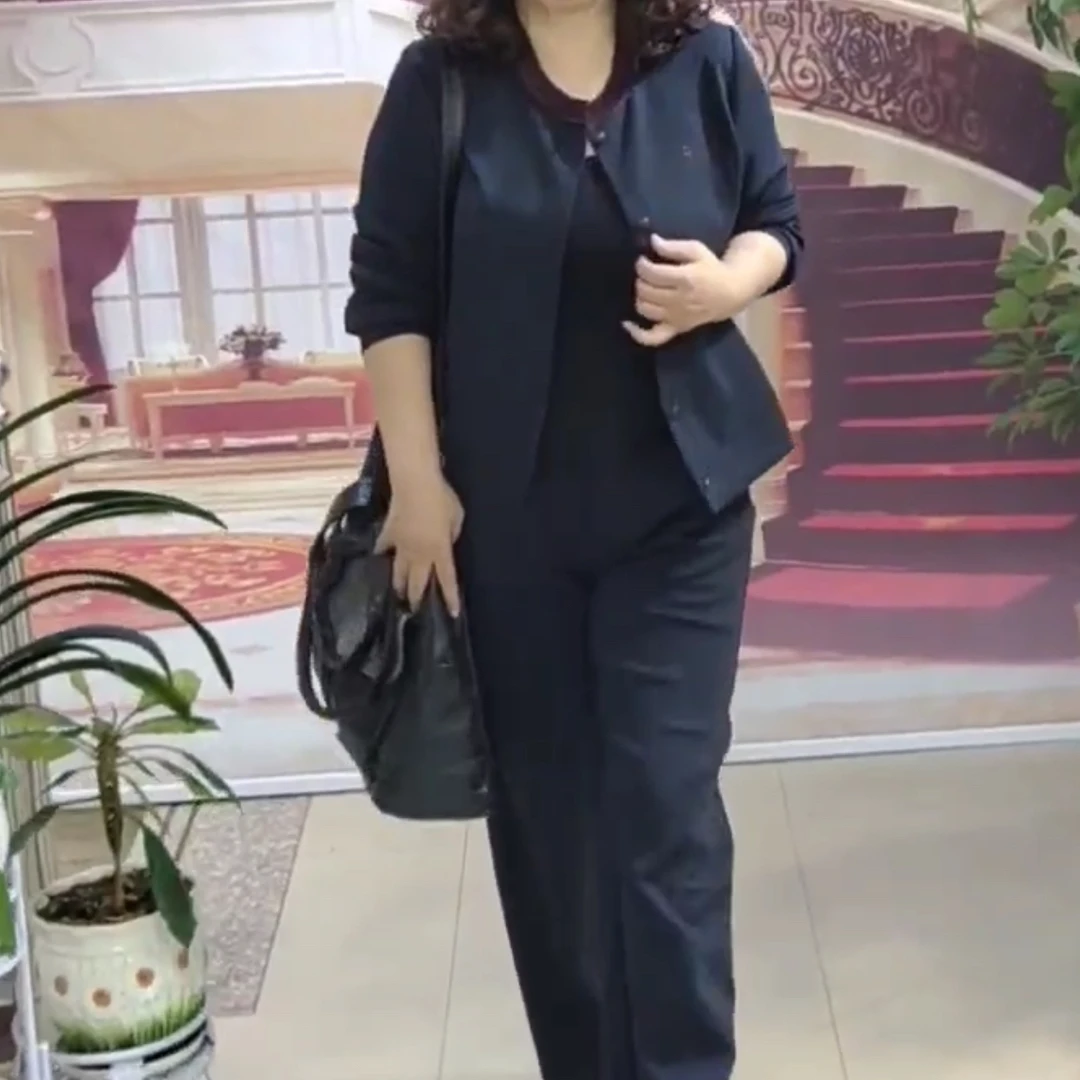 大码女装，上衣加裤子——16882号