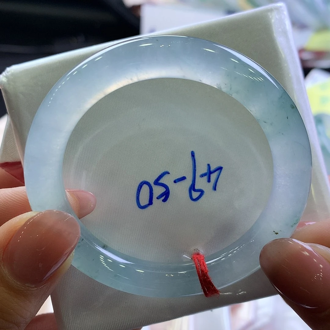 翡翠手镯未镶嵌4950圆