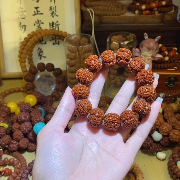 吊坠金刚菩提206玉化满肉