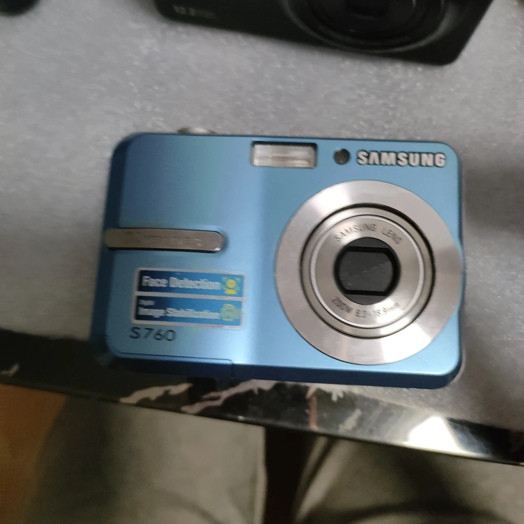 95新 Samsung/三星 s760 720万像素3倍光变配件齐全No退换