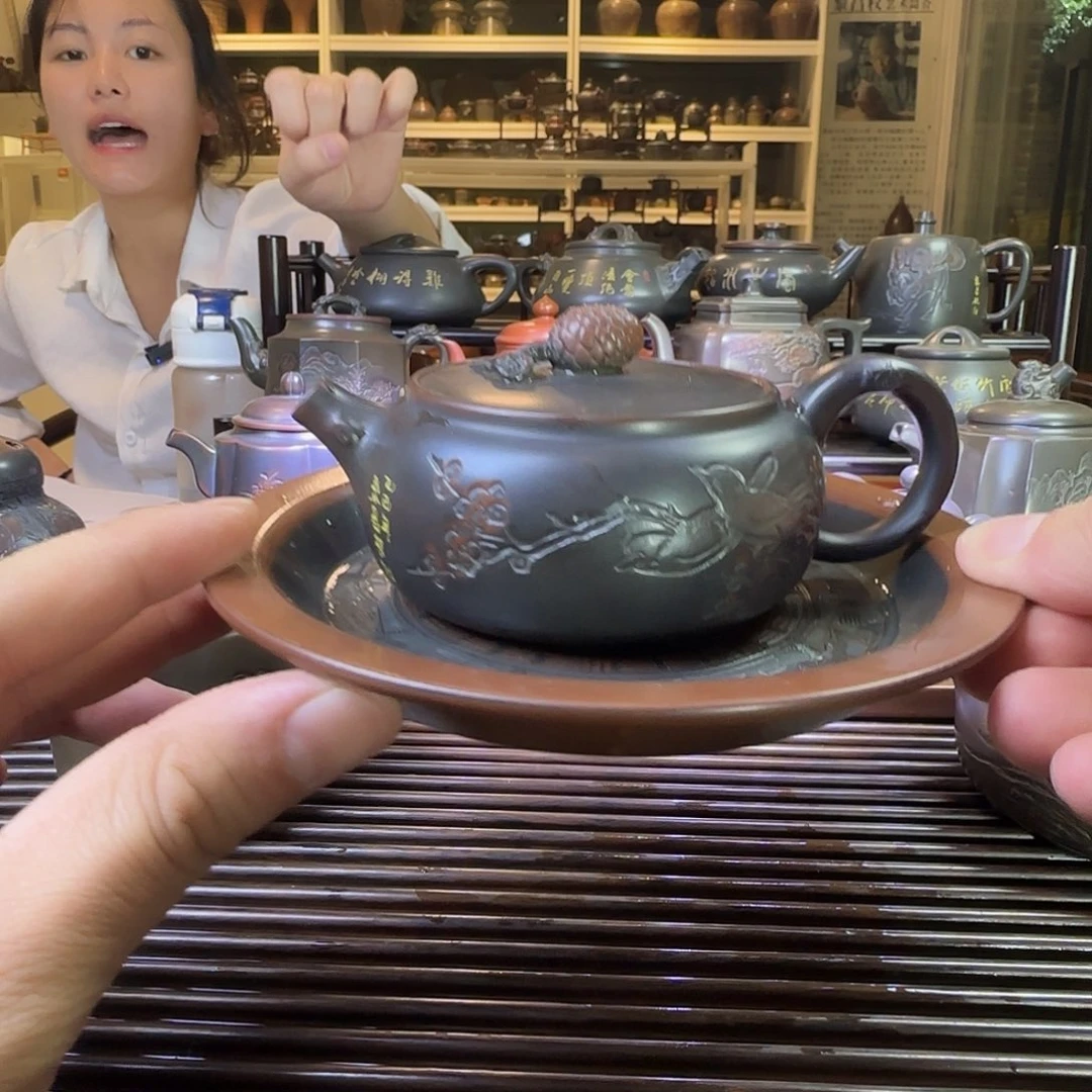 k***.黎昌权&周用考喜上眉梢壶