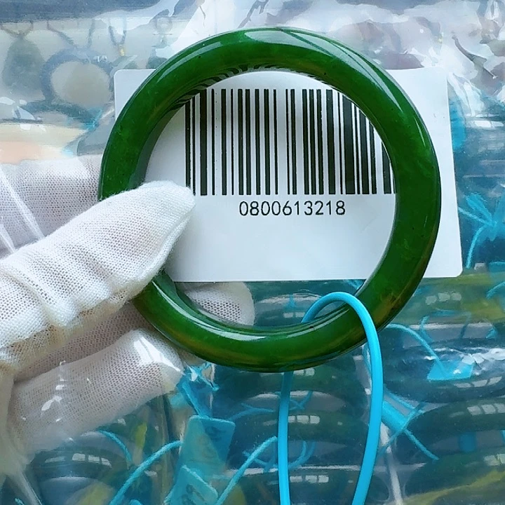 和田玉（碧玉）手镯未镶嵌微瑕56