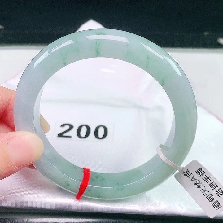 翡翠未镶嵌手镯60.9圈口200
