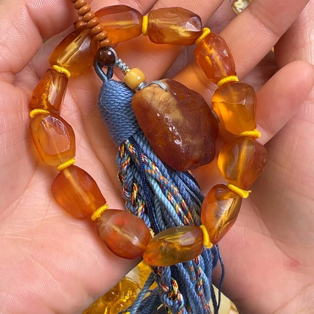 未镶嵌蜜蜡裸石琥珀