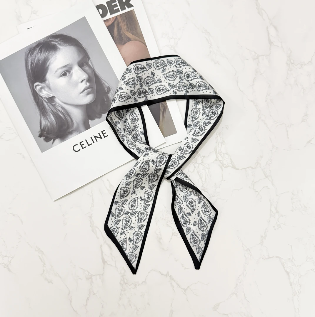 韩版高级感腰果花双层丝巾女四季穿搭必备洋气时尚老钱风飘带围巾