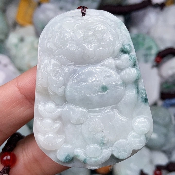 颈饰未镶嵌翡翠翡翠