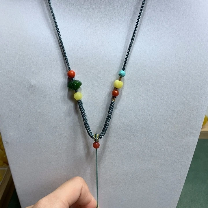 蜜蜡未镶嵌颈饰挂绳
