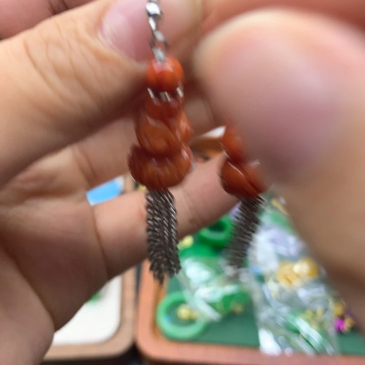 高端大气上档次吊坠