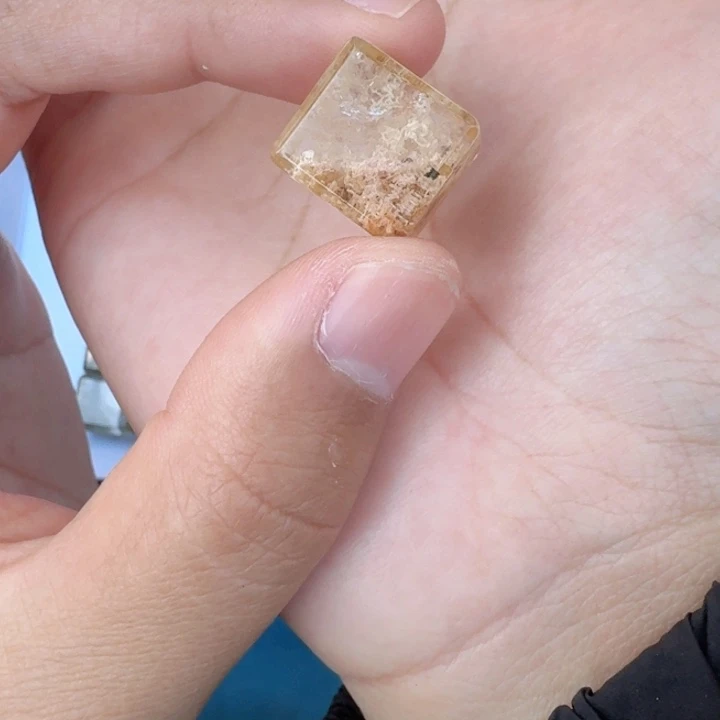 水晶单珠未镶嵌C打孔