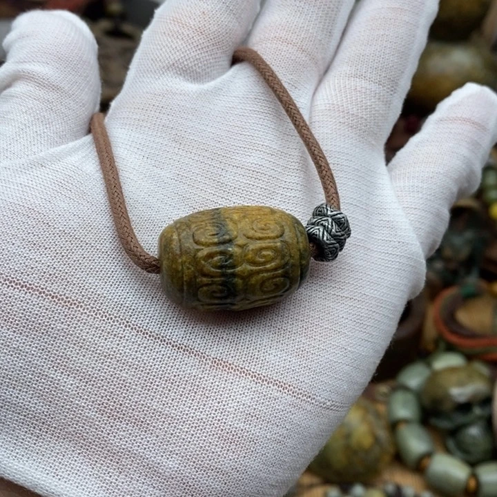 岫岩河磨玉（透闪石质玉）未镶嵌挂件