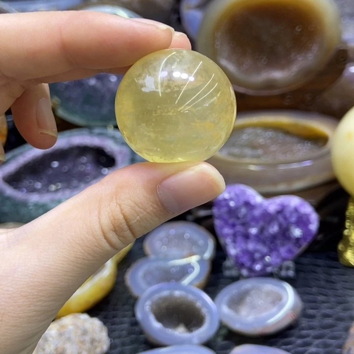 未镶嵌珠宝半成品水晶