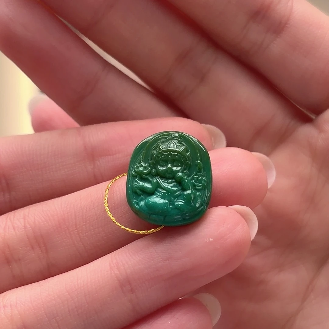 绿松石未镶嵌颈饰