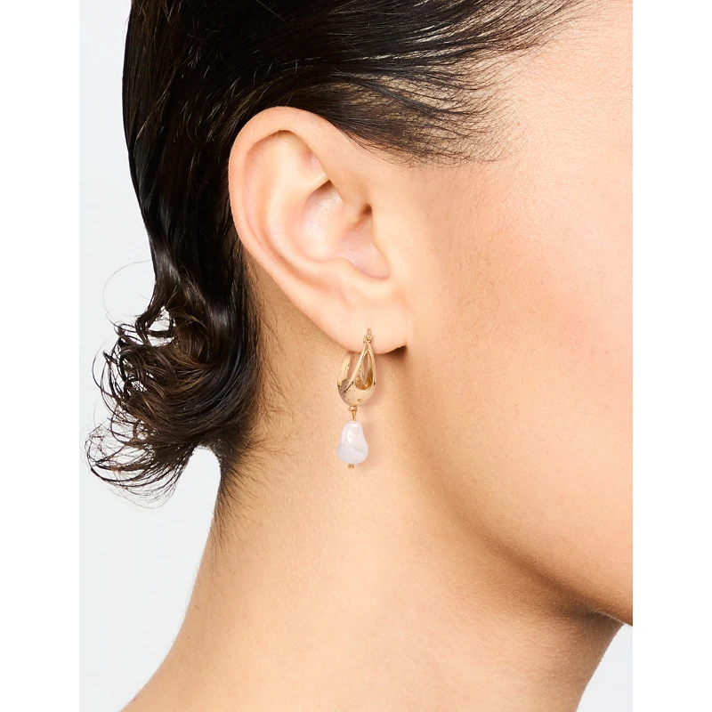 合金耳饰 Lovisa镀金仿珍珠吊坠耳环法式复古中古风气质优雅耳扣