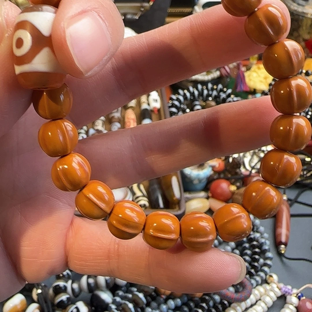 城***开吊坠猴头核桃小尺寸鲨鱼背