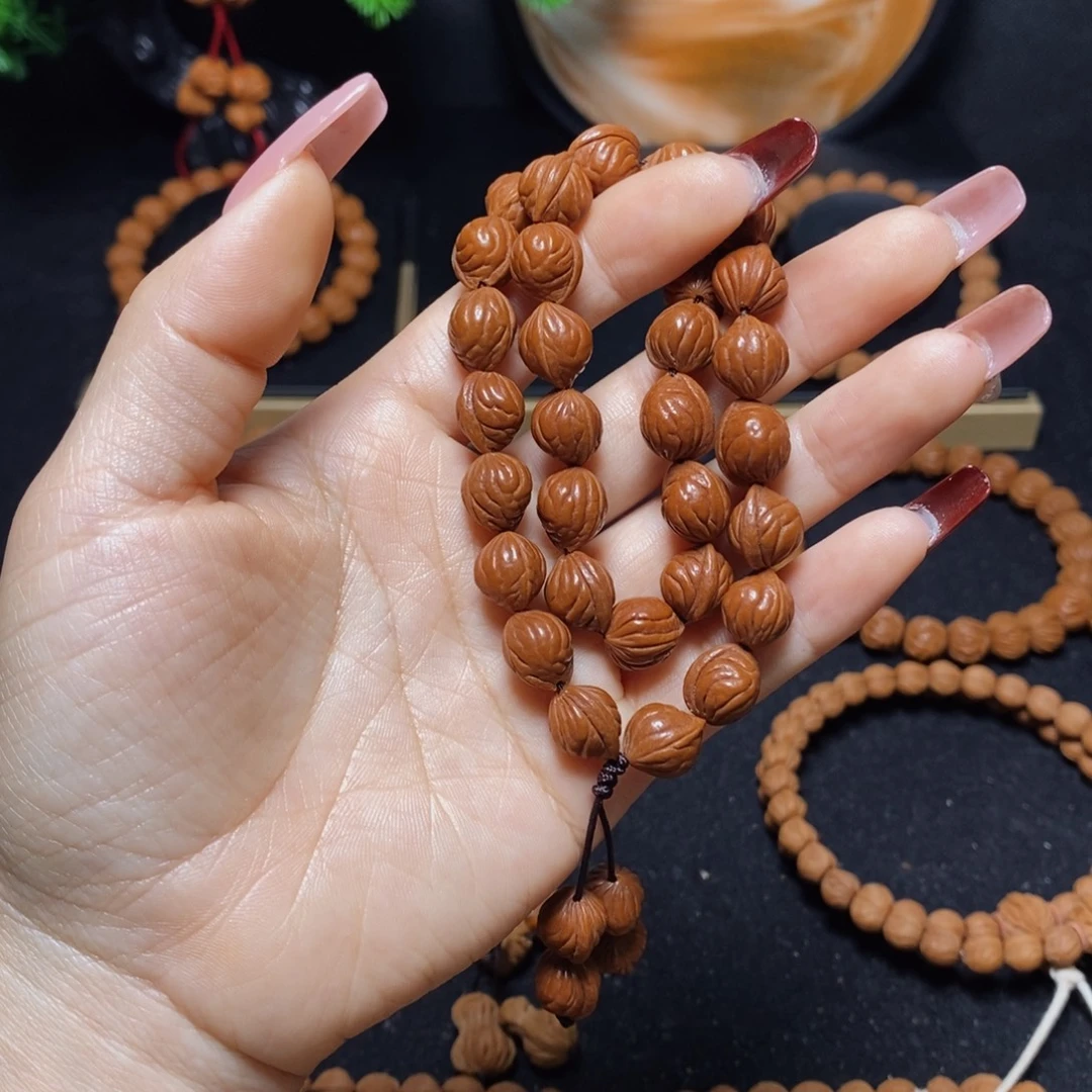 明***明桃核吊坠秦岭文玩