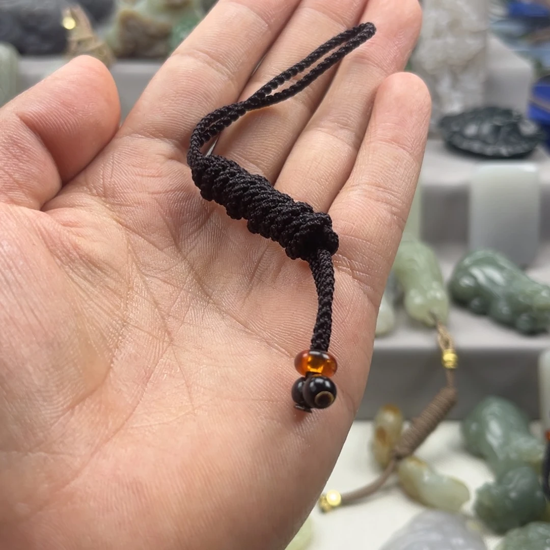 和田玉未镶嵌颈饰一**安