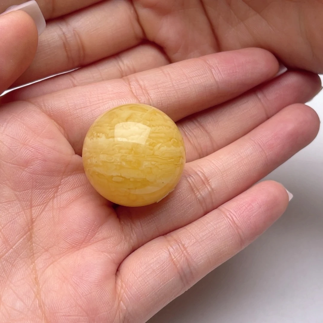 蜜蜡裸石未镶嵌有**回蜜蜡圆珠梦