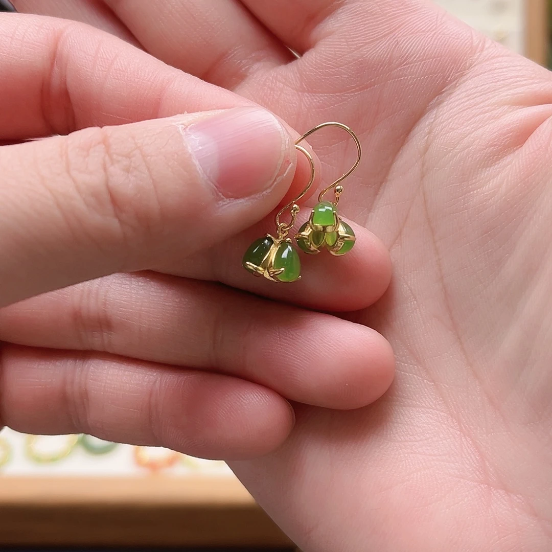 ꧁****和田玉银S925镶嵌耳饰