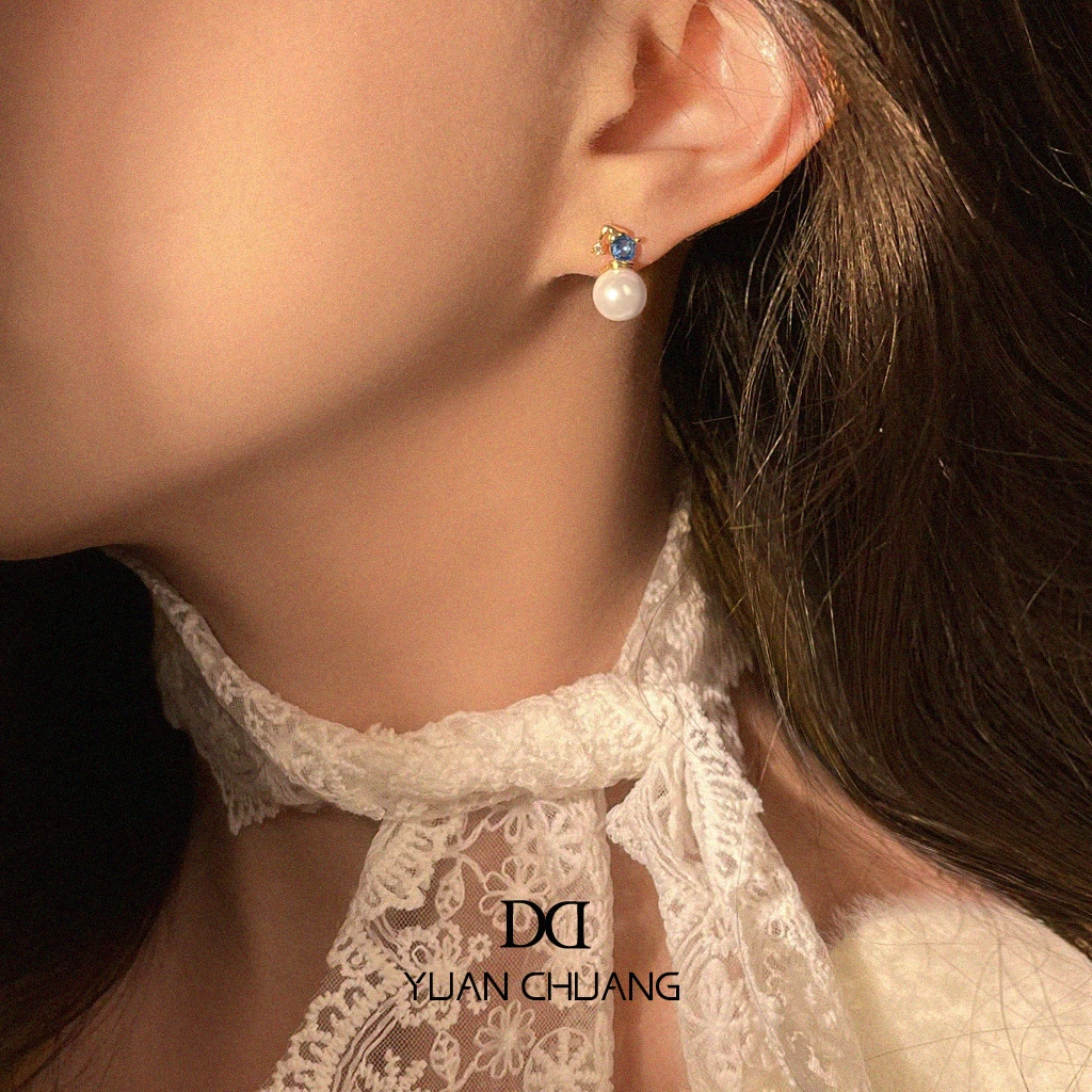 黄铜锆石耳饰 圣诞系列~原创镀真金海蓝锆石小雪人珍珠耳钉创意轻