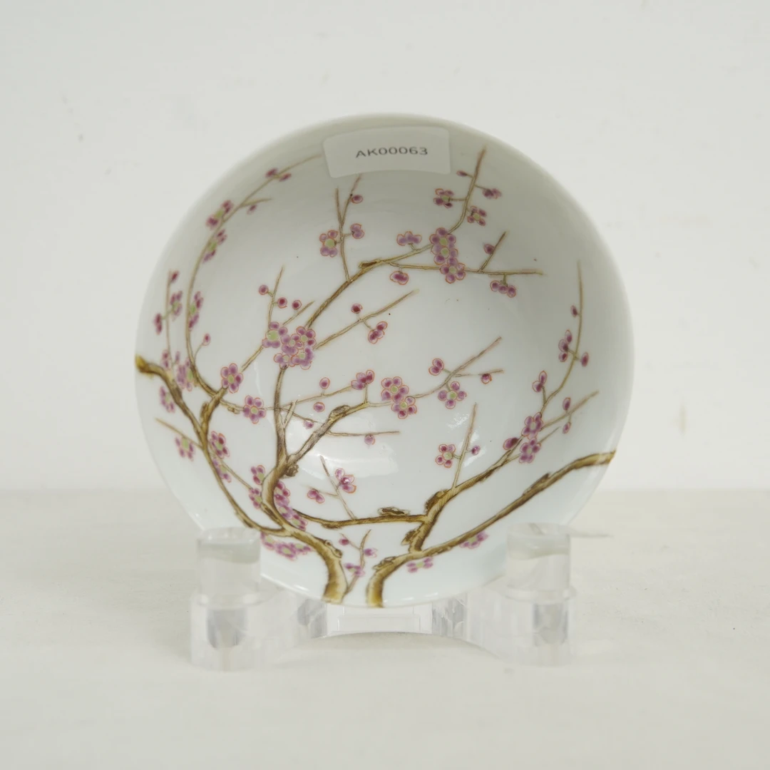 AK00062粉彩过枝桃花碗