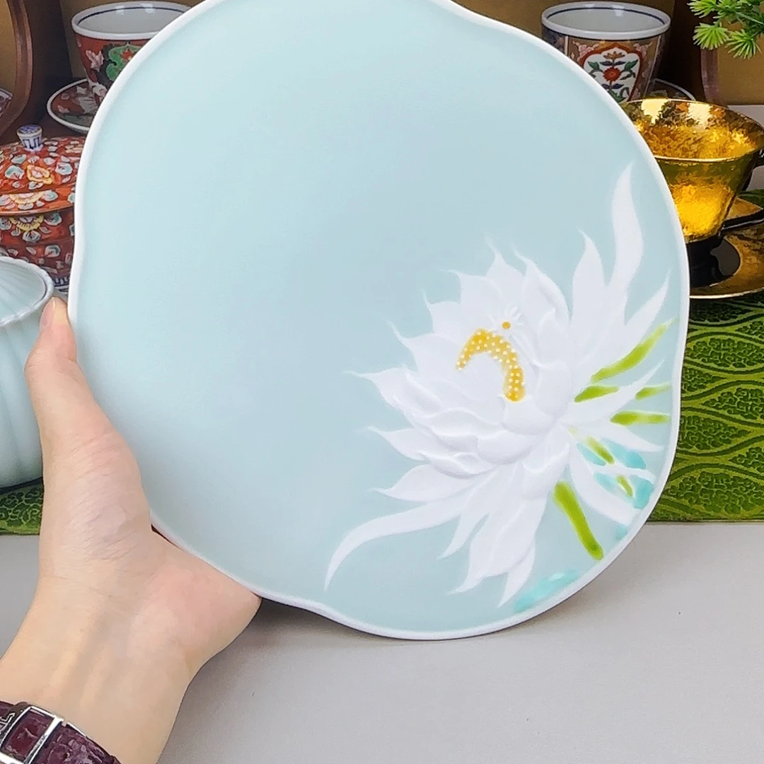 她家陶瓷真好看呀