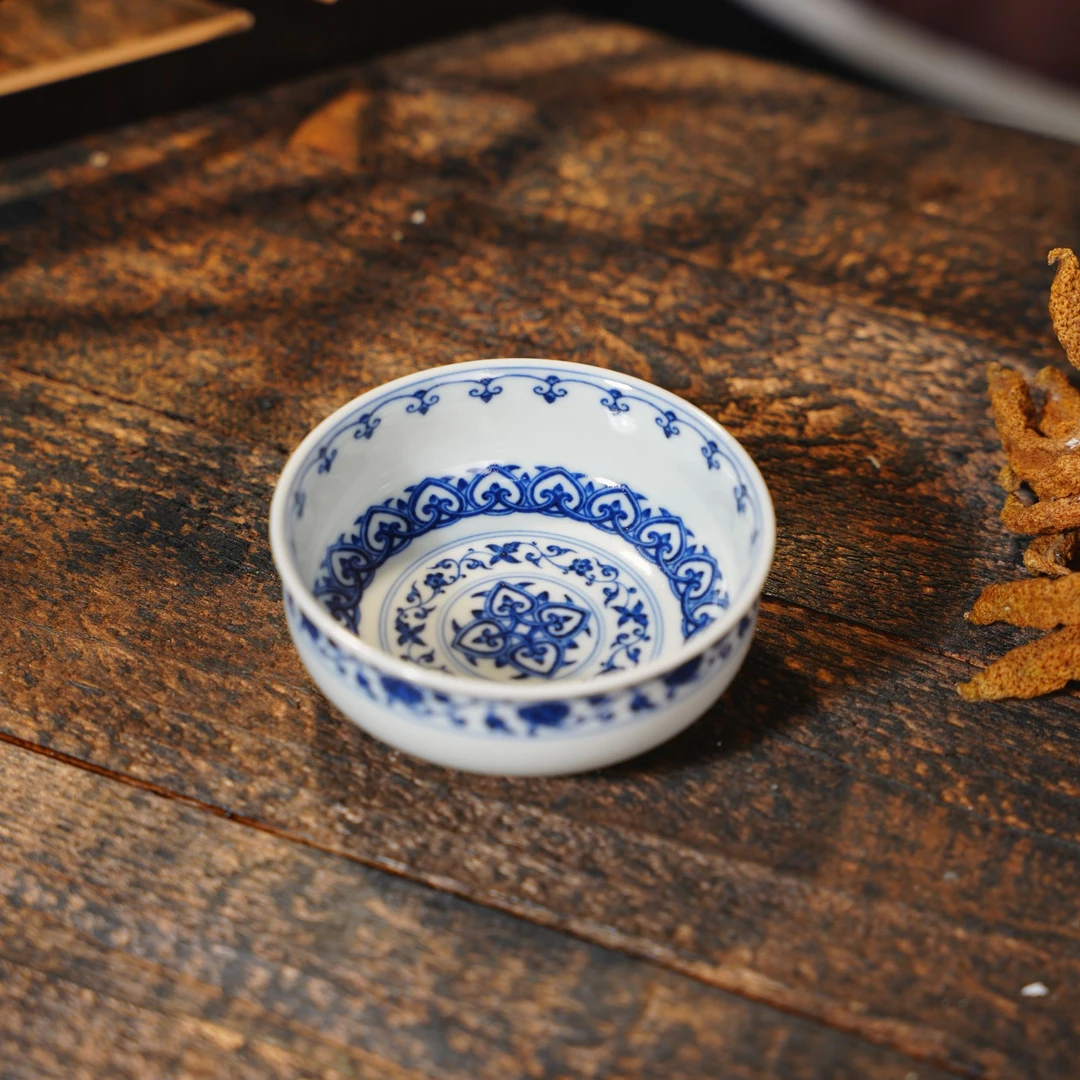 片云晚谷纯青花宝相矮炉式高档杯