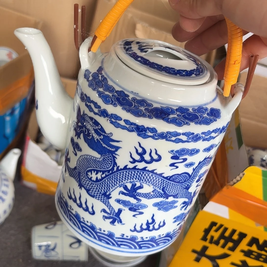 景德镇现代陶瓷用品