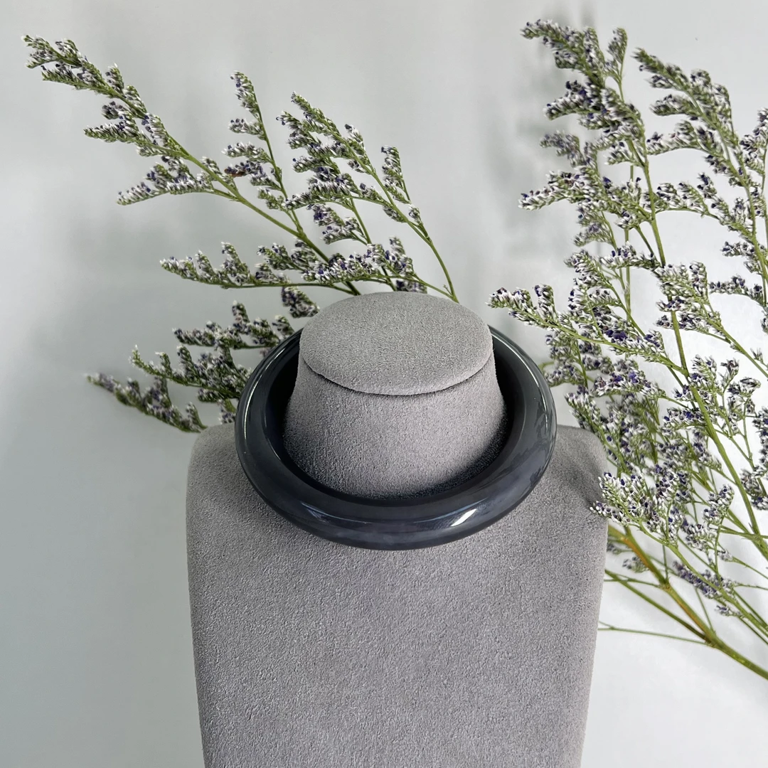 壹屿珠宝 和田玉典藏级手镯（圈口58）