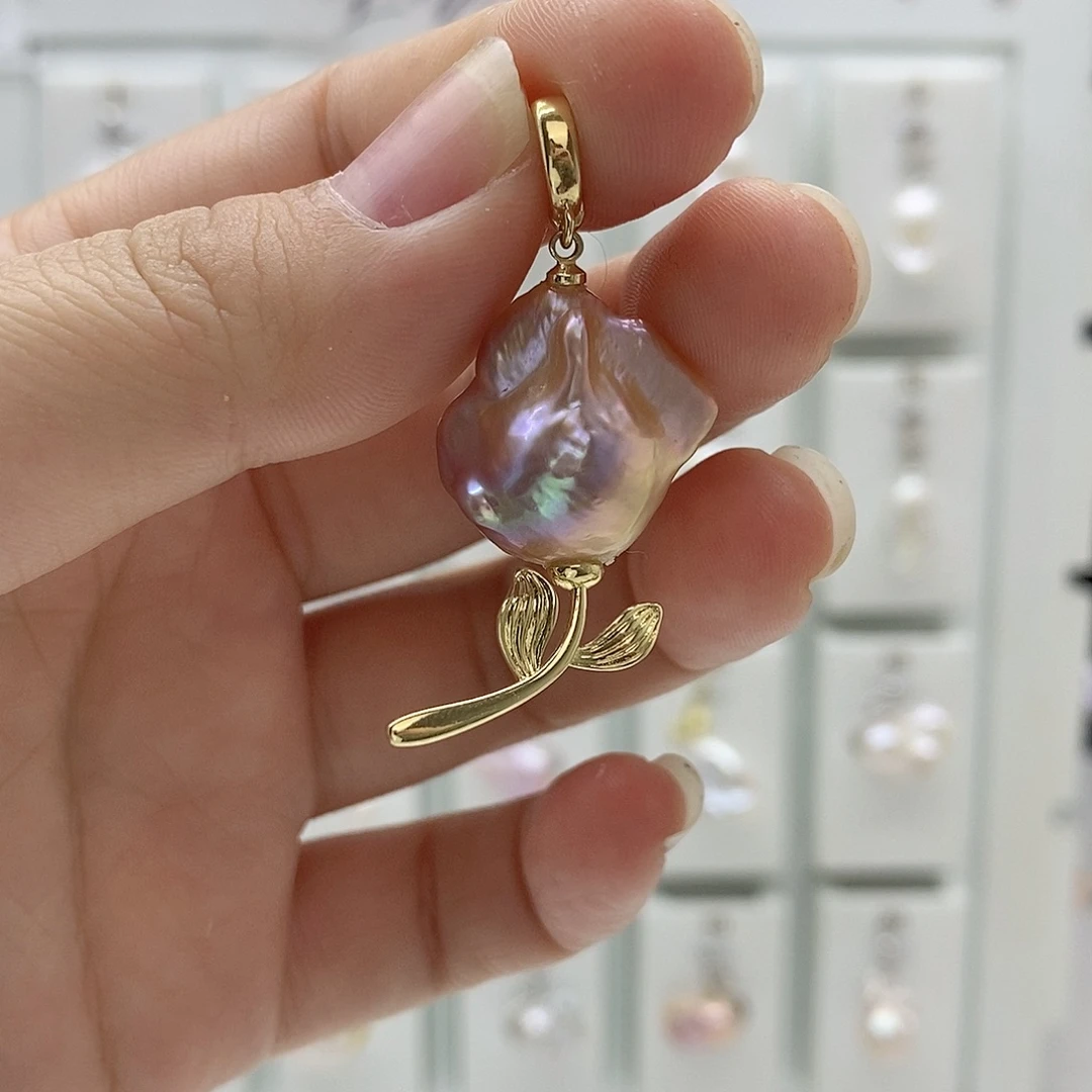 淡水珍珠合金颈饰