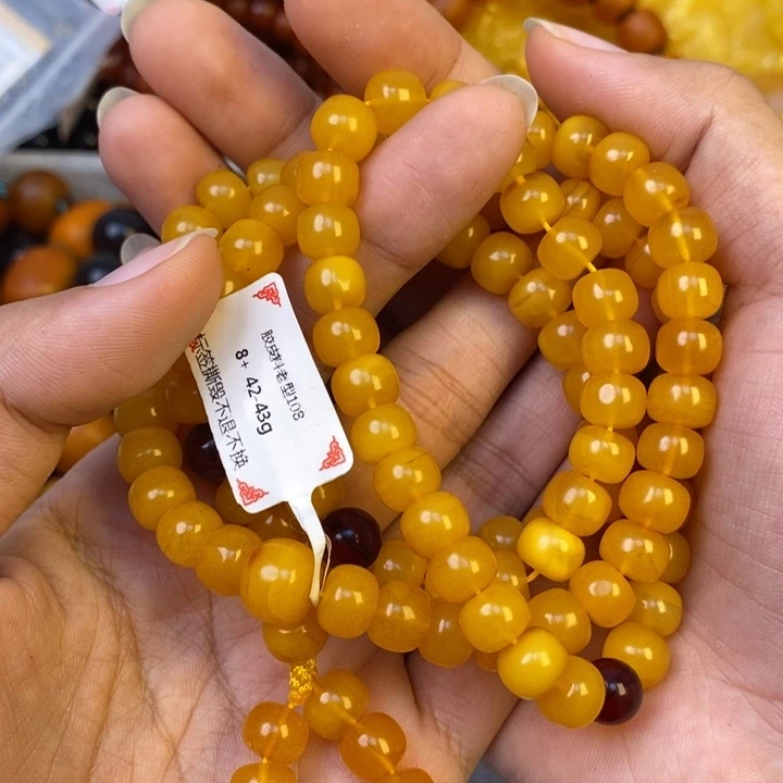 琥珀未镶嵌珠宝奇石