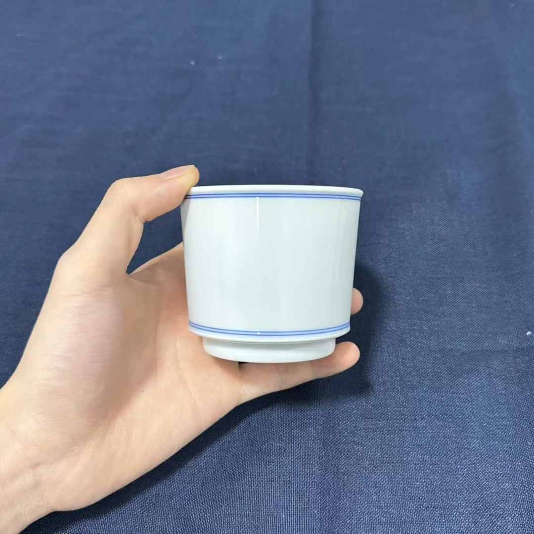 T49涂杏花青白瓷直口杯