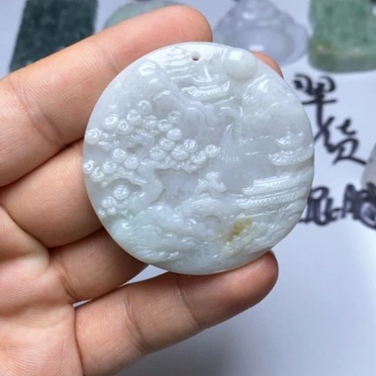 颈饰未镶嵌翡翠翡翠