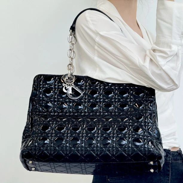 95新 DIOR/迪奥 dior黑银漆面托特单肩包