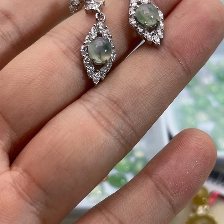 翡翠银S925镶嵌耳钉