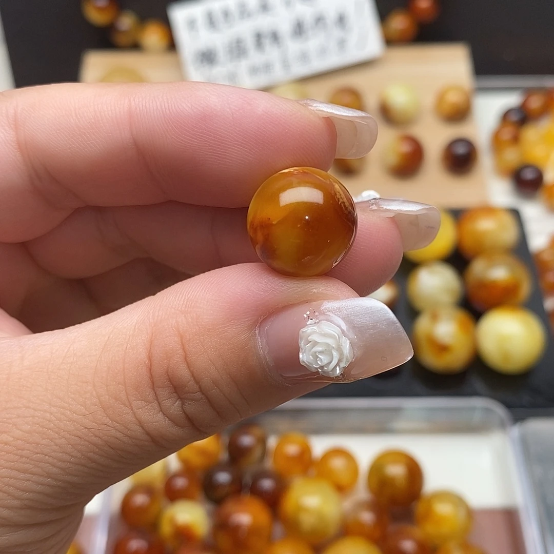 s***t裸石虫珀未镶嵌蜜蜡