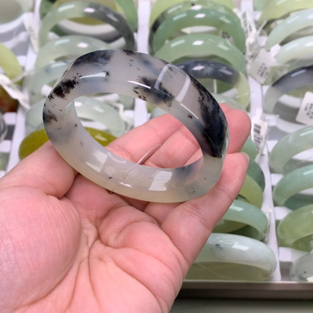 岫玉未镶嵌手镯53_54口径