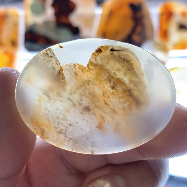 玛瑙/玉髓颈饰未镶嵌