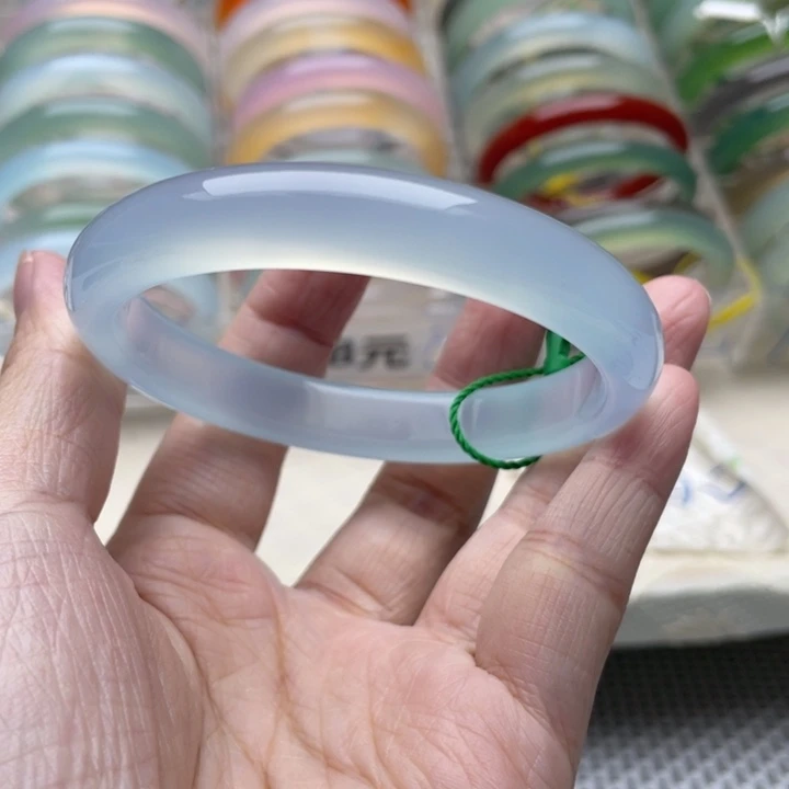 玛瑙/玉髓未镶嵌手镯58圈口