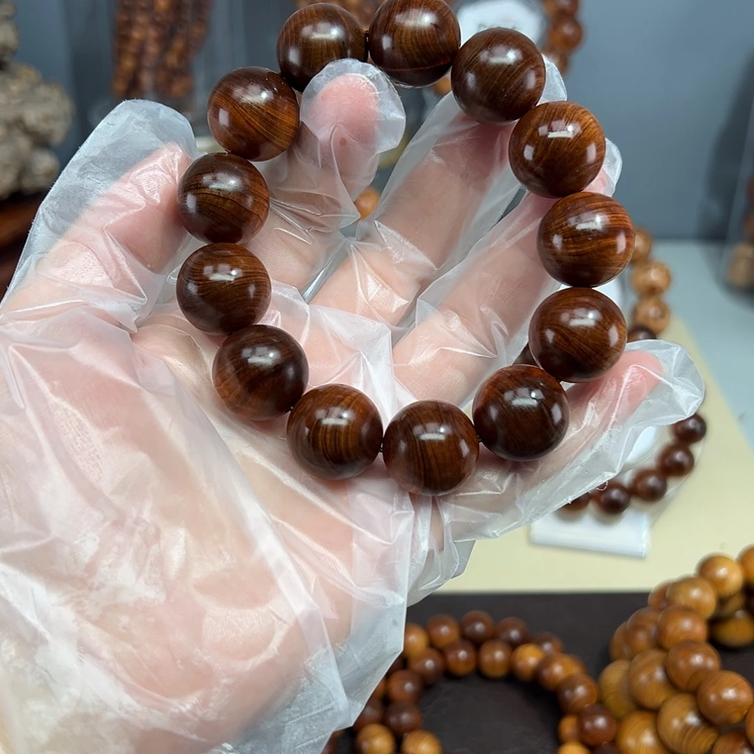 柏木（崖柏）新品  1.8黄骨料  黑金刚 顶级香料