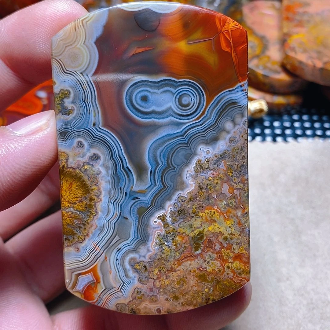 玛瑙/玉髓颈饰未镶嵌听*者