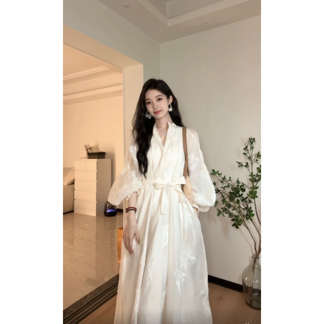2025春夏新款法式重工刺绣灯笼袖宽松绑带连衣裙长裙