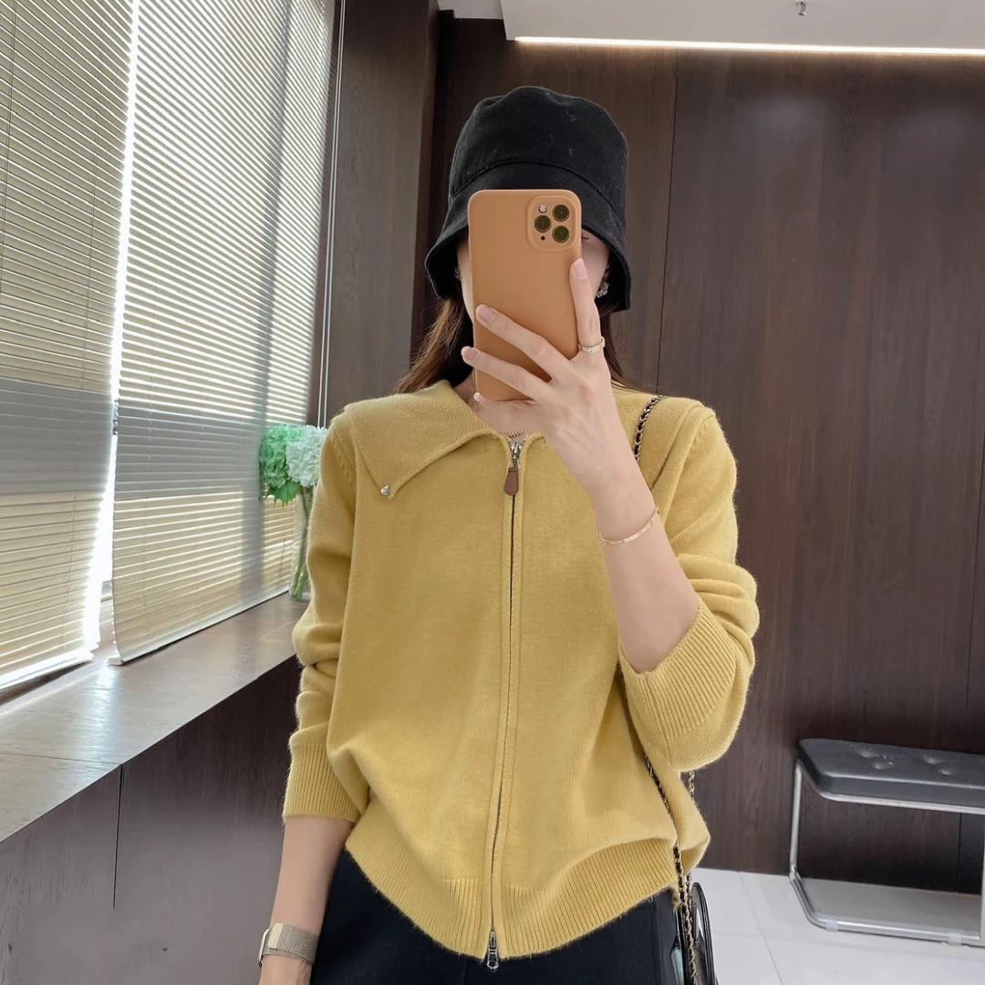 潮流气质时尚气质减龄针织开衫2025秋季新款翻领休闲拉链毛衣外套