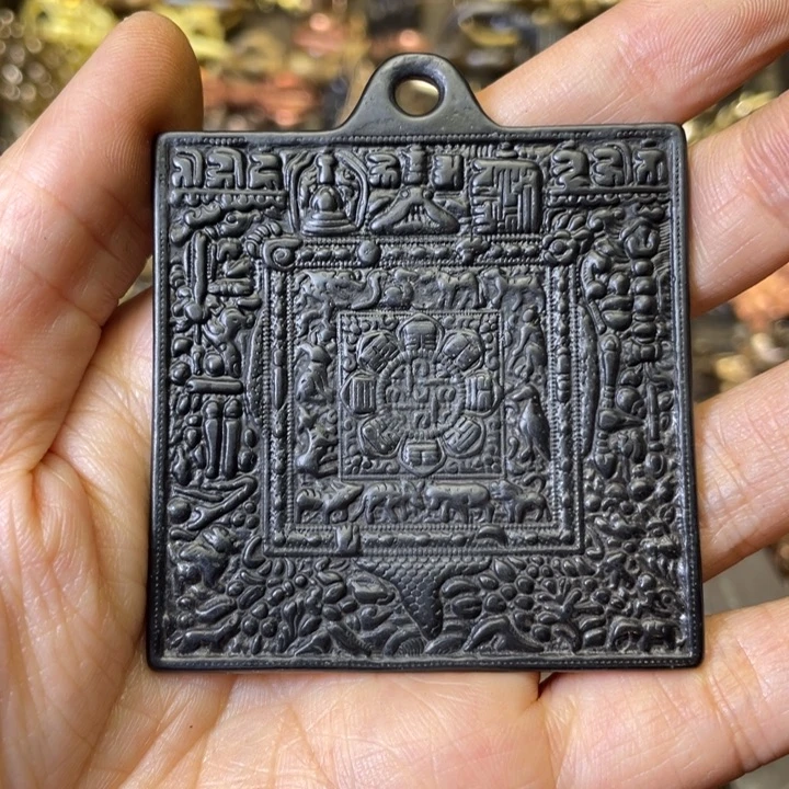 老铜不吸背面有小孔