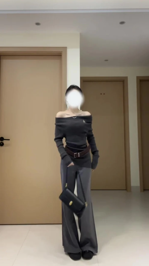 时尚新款一字肩独特别致早秋上衣休闲百搭裤子高冷御姐气质套装