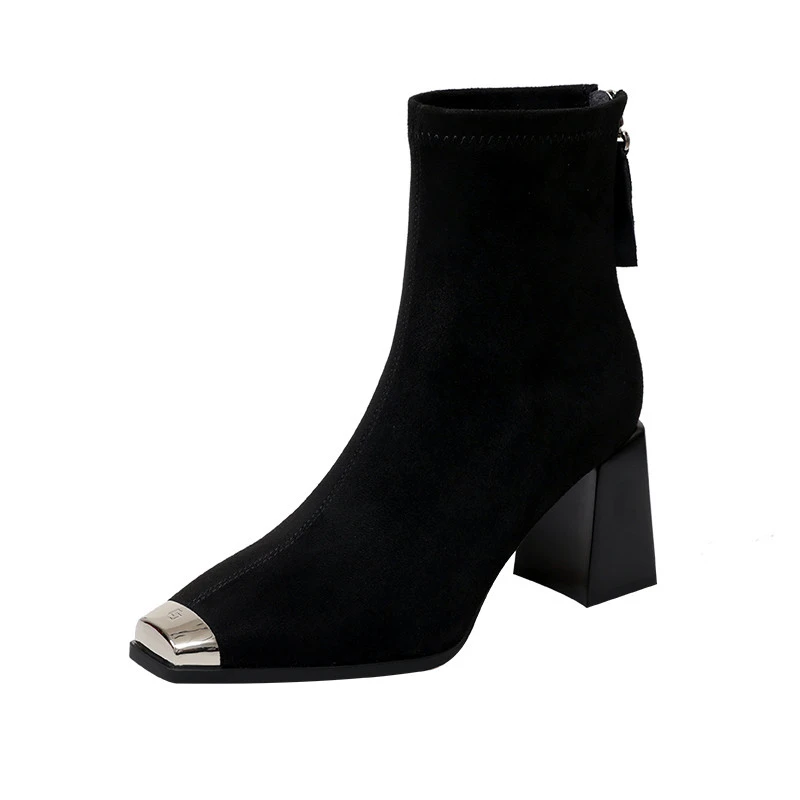 防踢金属头网红瘦瘦靴子2024新款单靴粗跟短靴绒面高跟鞋女秋冬季