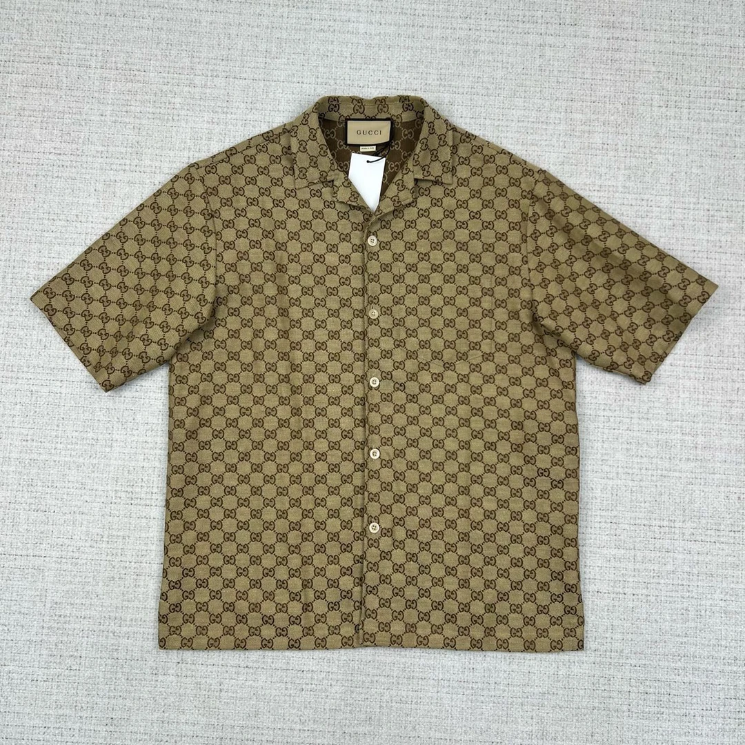 全新未使用 GUCCI/古驰 棕色满印双G老花短袖衬衫/尺码44/7361