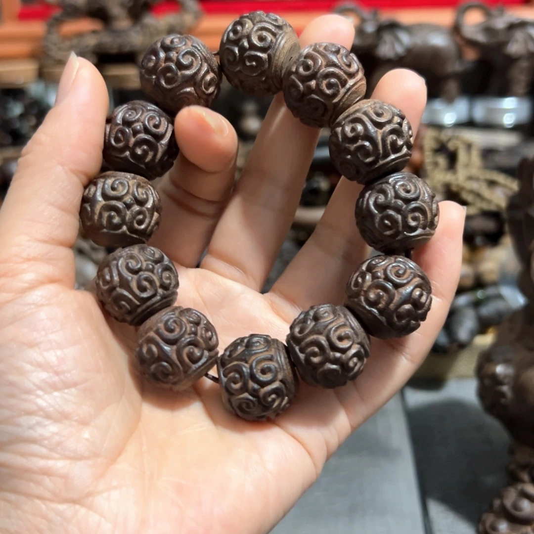 织绣欢迎大家加入我们家