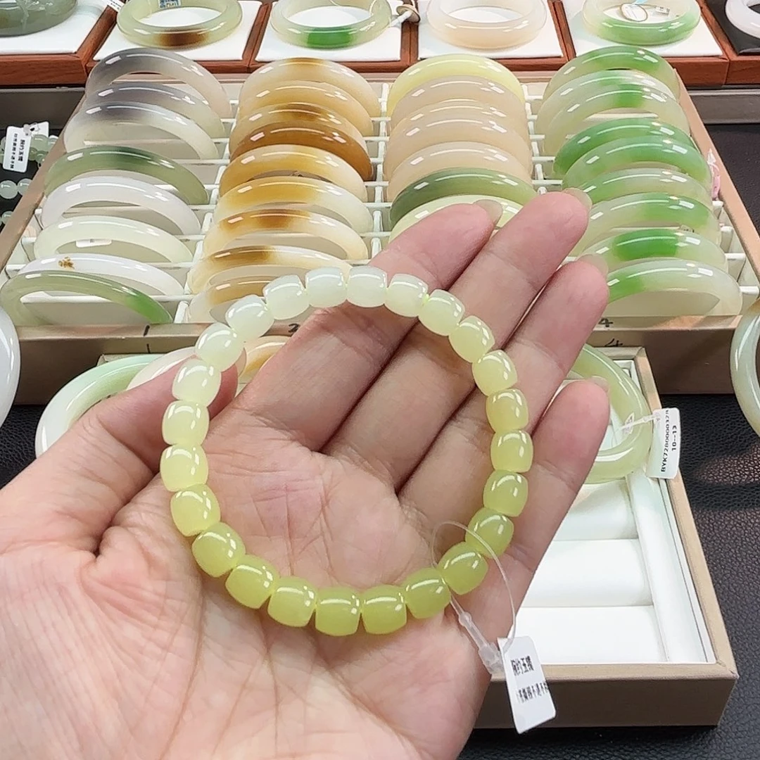 和田玉未镶嵌手链